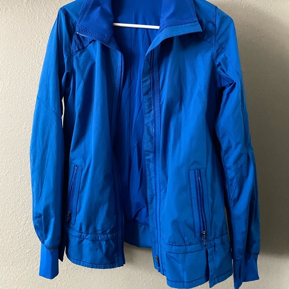lululemon athletica Jackets & Blazers - Lululemon Sporty Windbreaker